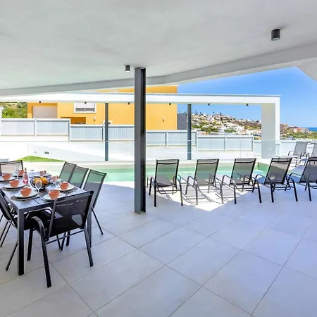 ヴィラ Vista Sea Views Heated Pool Walk To Marina