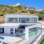 Vista Sea Views Heated Pool Walk To Marina Villa