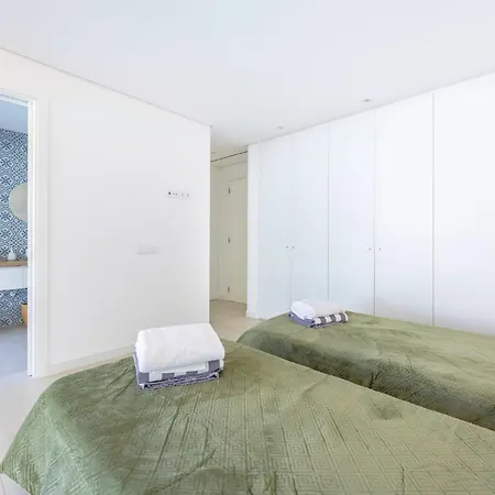 Βίλα Vista Sea Views Heated Pool Walk To Marina