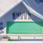 Villa Vista Sea Views Heated Pool Walk To Marina *
